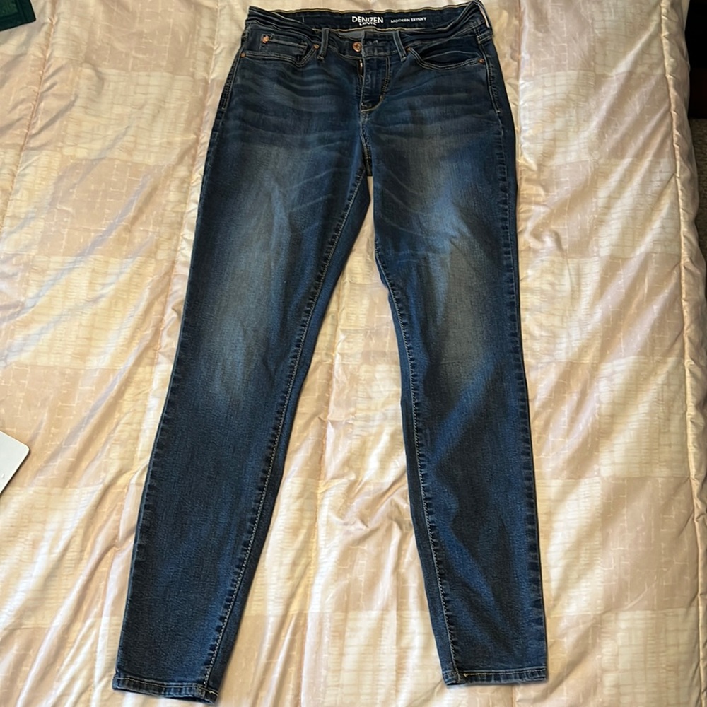 Denizen modern skinny women’s blue jeans size 6: 28x30